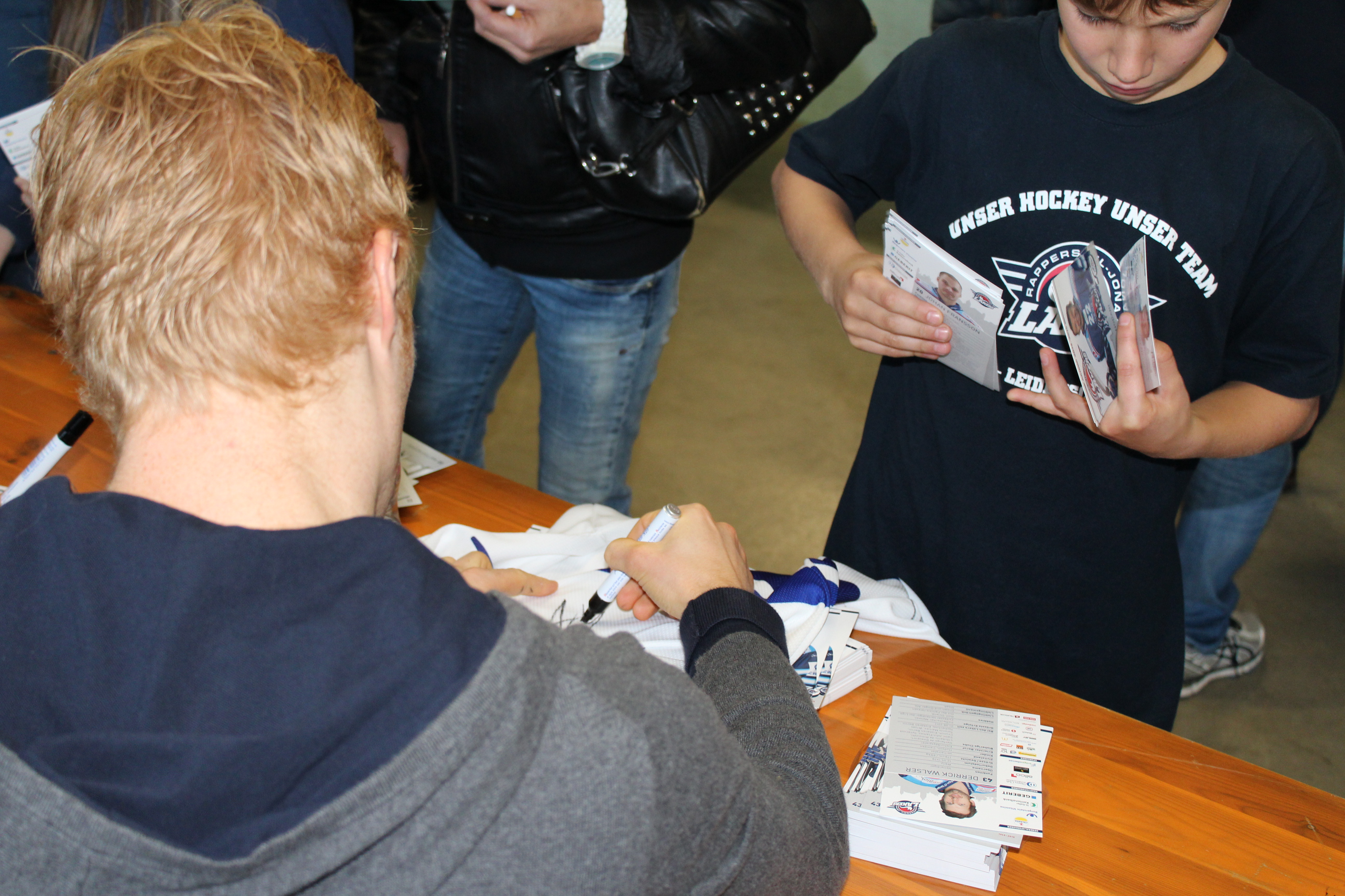 gallery-img