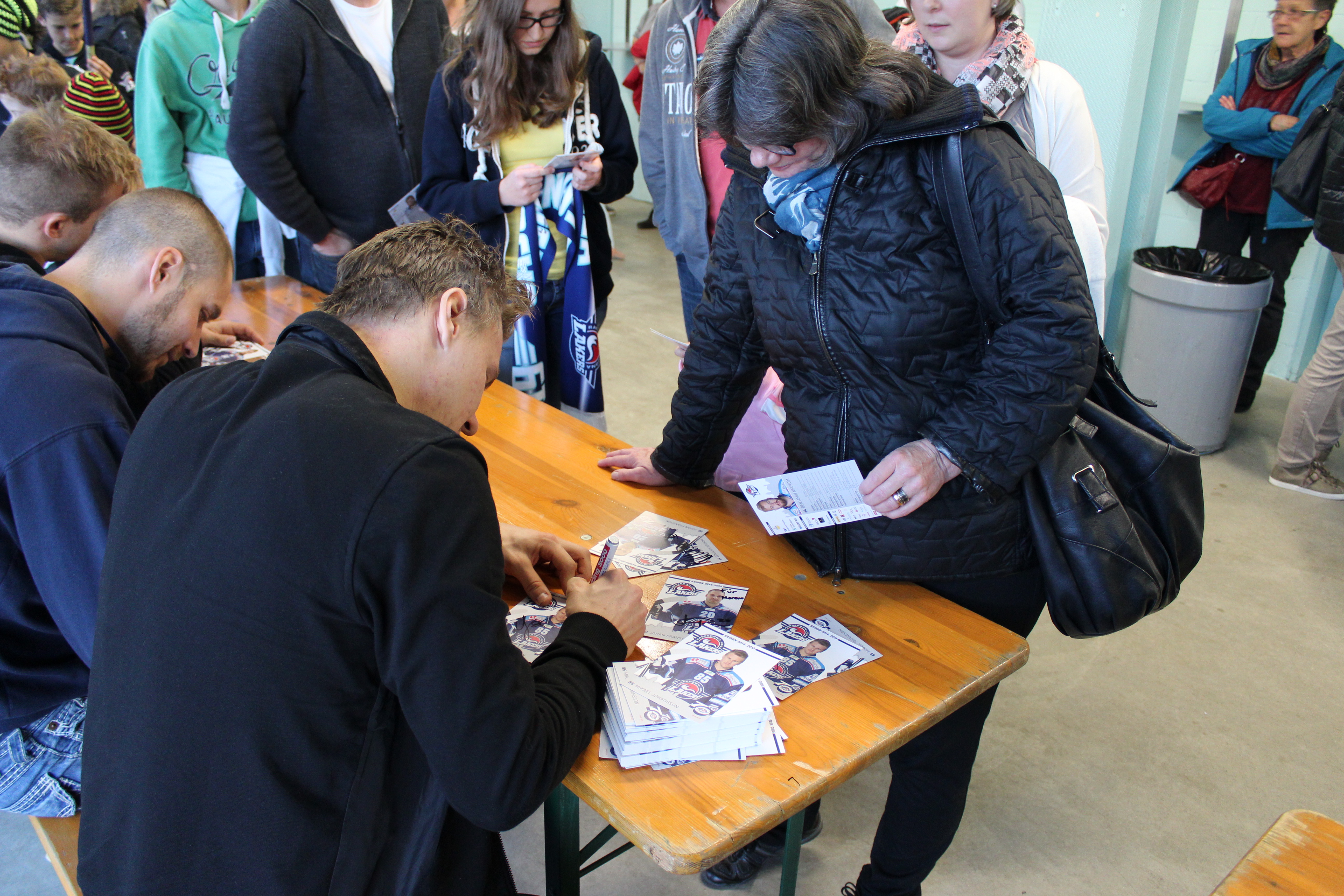 gallery-img